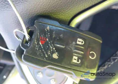 2018 Chevrolet Silverado 1500 2Lt из США, поврежденный, VIN 3GCUKREC5JG404413